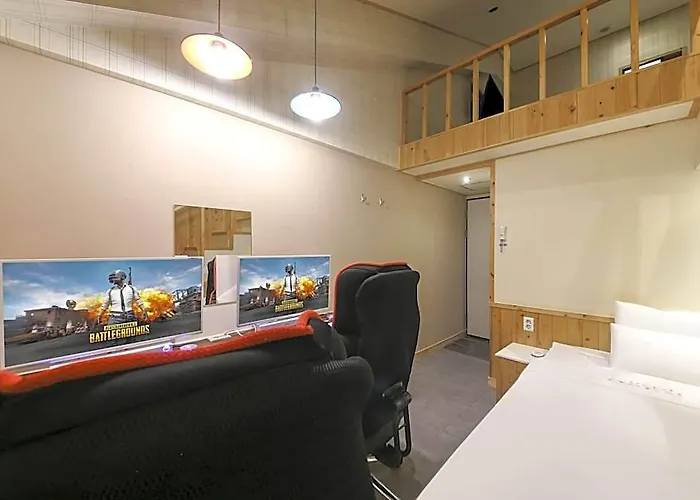 Oops Hotel